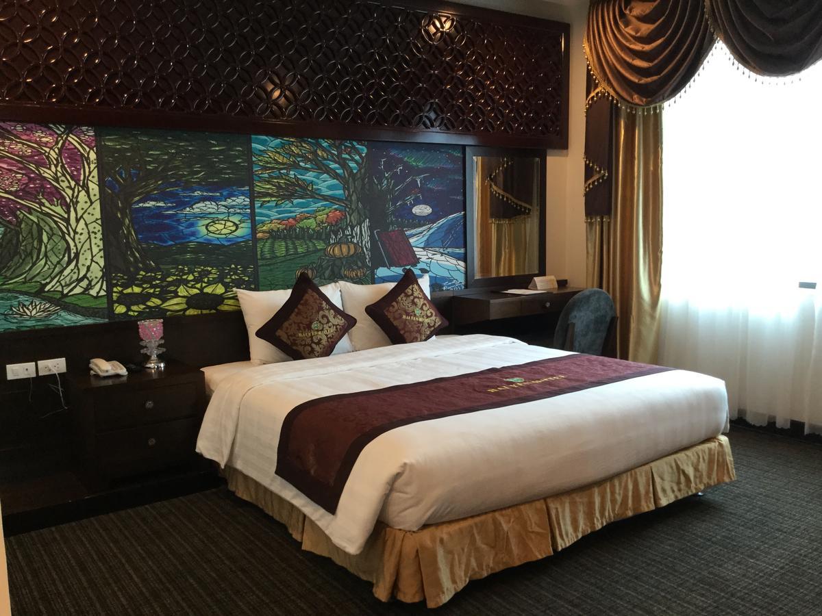 Hai Yen Luxury Hotel Cam Pha Buitenkant foto